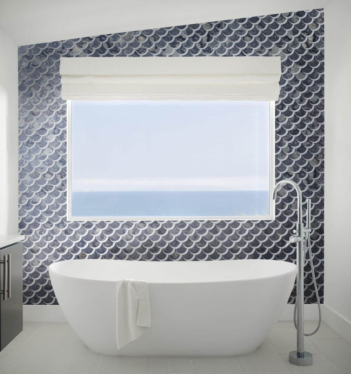 Glass tiles used in a bathroom